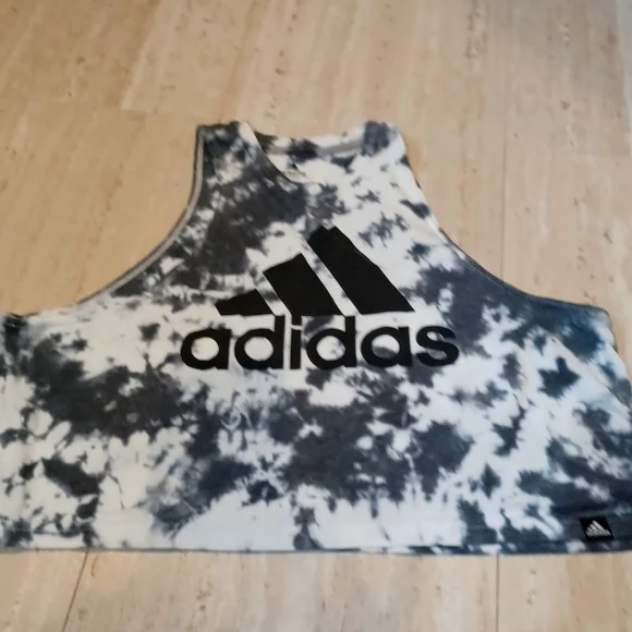 ADIDAS The Go-To Performance Tank Top - Picture 1 of 6